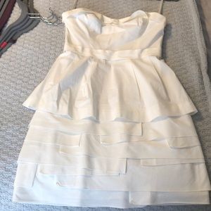EUC layered white BCBG MAX dress 2